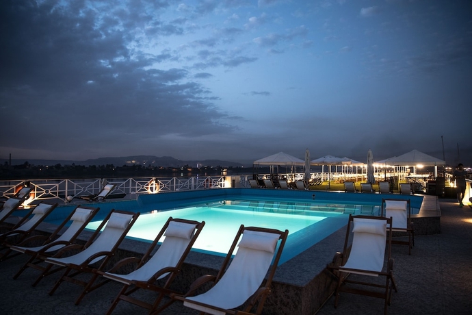 Imagen de la piscina del Hotel Ms Da Vinci, Luxor - Luxor 7 Night Cruise Sat-sat. Foto 19