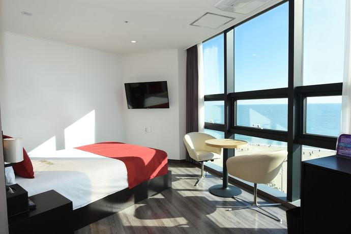 Imagen de la habitación del Hotel Ms. Foto 2