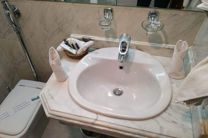 Imagen de la habitación del Hotel Ms King Tut I Nile Cruise. Foto 9