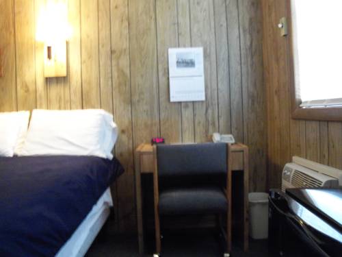 Imagen de la habitación del Hotel Ms. Kitty's Country Inn. Foto 3