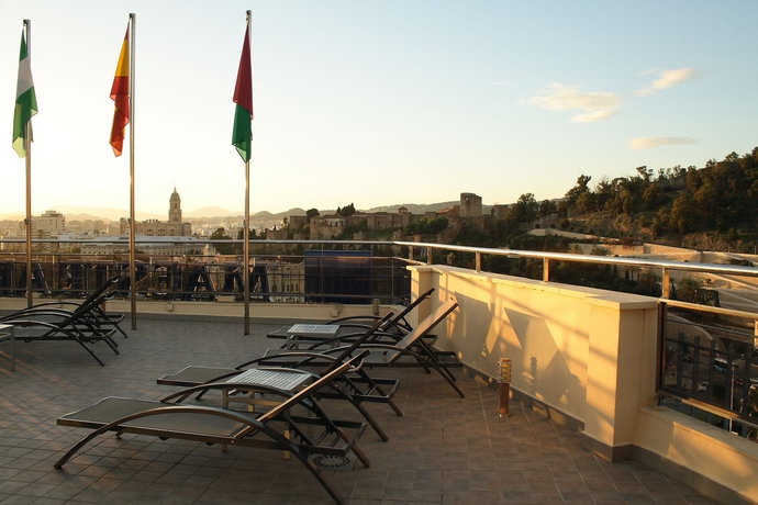 Imagen de los exteriores del Hotel Ms Maestranza. Foto 10