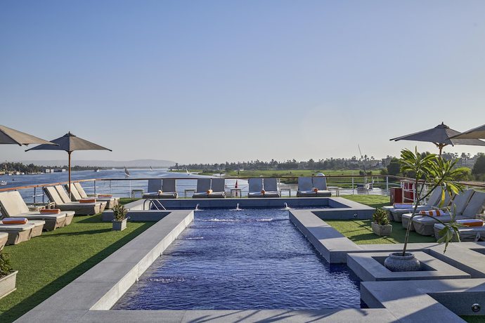 Imagen de la piscina del Hotel Ms Movenpick Royal Lily - Luxor Aswan. Foto 16