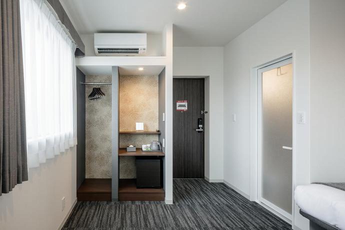 Imagen de la habitación del Hotel M's Nijojo Oike. Foto 13