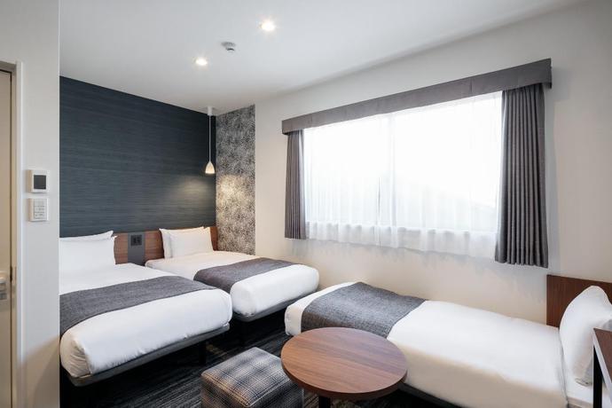 Imagen de la habitación del Hotel M's Nijojo Oike. Foto 18