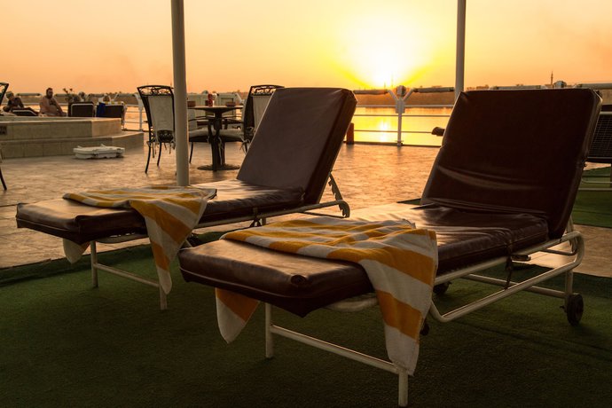 Imagen de la piscina del Hotel Ms Nile Azur, Luxor-luxor 7 Nts Cruise Sat-sat. Foto 19