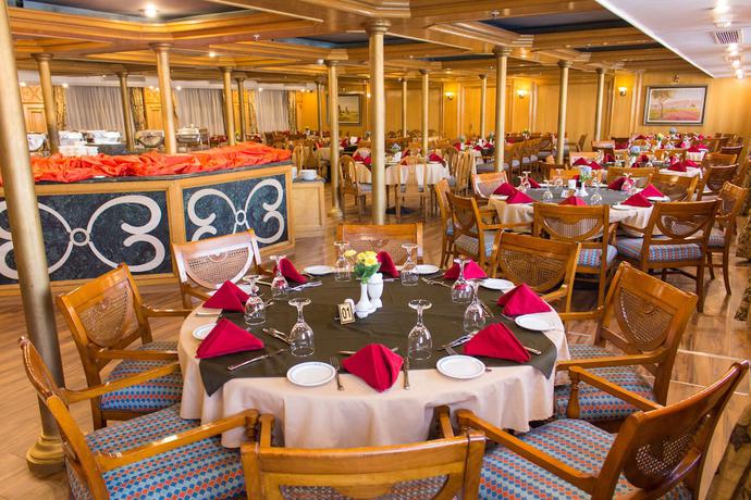 Imagen del bar/restaurante del Hotel Ms Nile Azur, Luxor-luxor 7 Nts Cruise Sat-sat. Foto 7