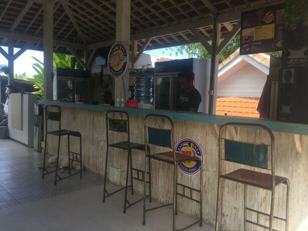 Imagen general del Hotel Ms Snack Point Bed and Breakfast. Foto 12