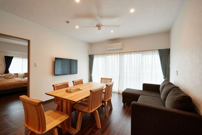 Imagen de la habitación del Hotel M's Stay Okinawa. Foto 15
