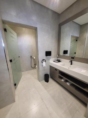 Imagen general del Hotel Msharef almoden hotel فندق مشارف المدن. Foto 3