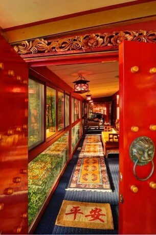 Imagen de los interiores del Hotel Mt Dandenong Imperial Retreat. Foto 35