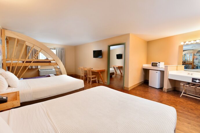 Imagen de la habitación del Hotel Mt. Olympus Water And Theme Park Resort. Foto 14