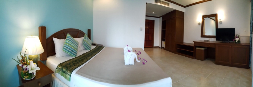 Imagen de la habitación del Hotel Mt Patong. Foto 8