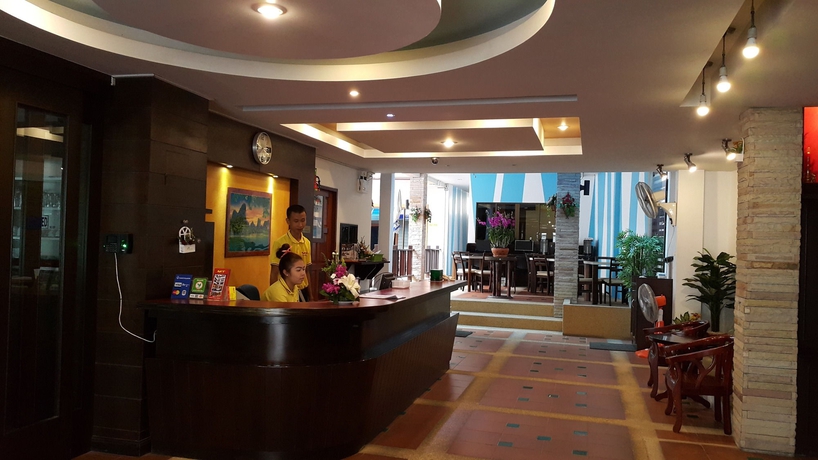 Imagen de los interiores del Hotel Mt Patong. Foto 12