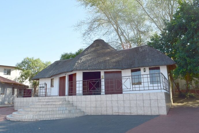 Imagen del bar/restaurante del Hotel Mthunzi Lodge. Foto 4