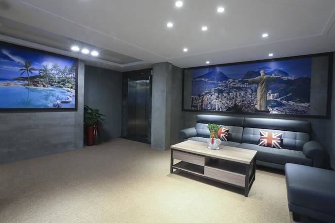 Imagen de los interiores del Hotel Mu Ku Hotel. Foto 19