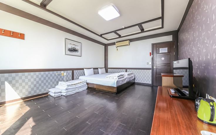 Imagen de la habitación del Hotel Muan Beach. Foto 2