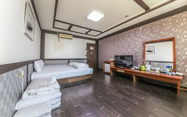 Imagen de la habitación del Hotel Muan Beach. Foto 20