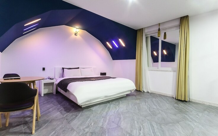 Imagen de la habitación del Hotel Muan Jjak Motel. Foto 16