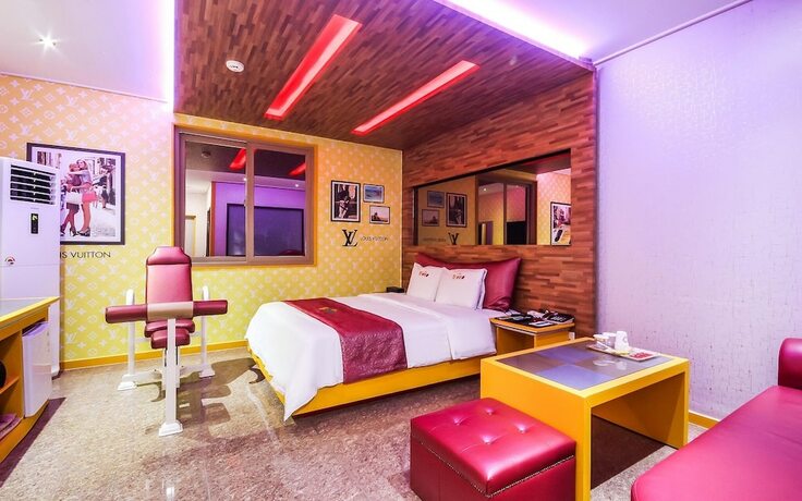 Imagen de la habitación del Hotel Muan Namak King Self Check-in Motel. Foto 17