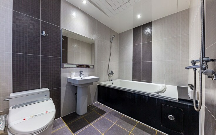Imagen general del Hotel Muan Namak King Self Check-in Motel. Foto 14