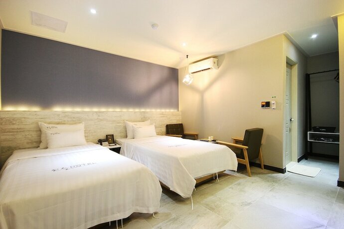 Imagen de la habitación del Hotel Muan Namak Oneul. Foto 15
