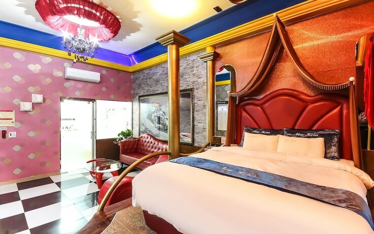 Imagen general del Hotel Muan New Drive In Hotel. Foto 3
