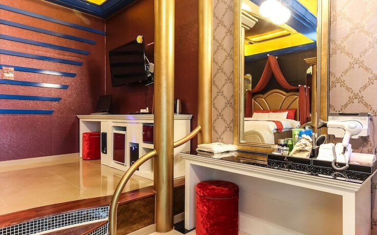 Imagen general del Hotel Muan New Drive In Hotel. Foto 8