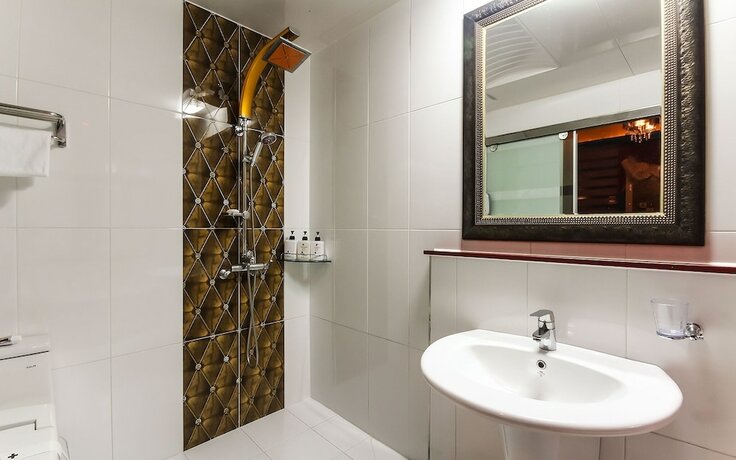 Imagen general del Hotel Muan New Drive In Hotel. Foto 12