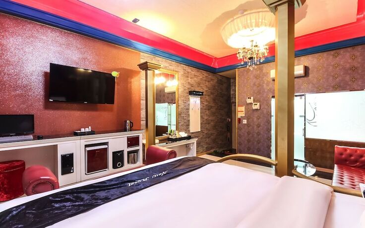 Imagen de la habitación del Hotel Muan New Drive In Hotel. Foto 18