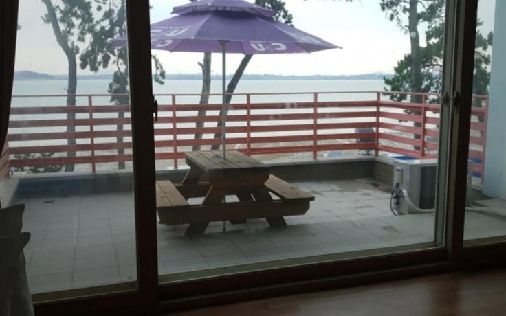 Imagen de la habitación del Hotel Muan Tommeori Resort Pension. Foto 11