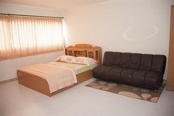 Imagen general del Hotel Muangthong Inn. Foto 9