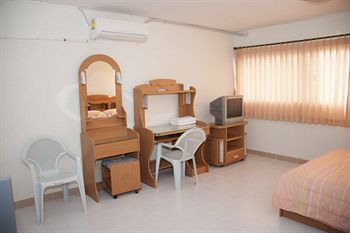 Imagen general del Hotel Muangthong Inn. Foto 12