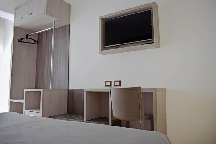 Imagen de la habitación del Hotel Muccioli. Foto 13