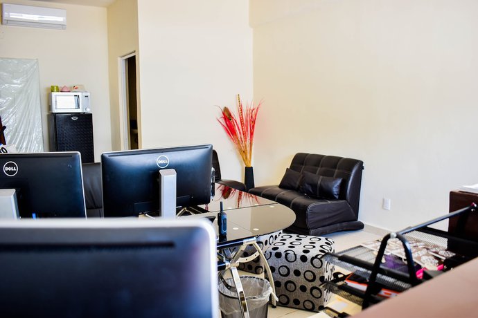 Imagen de los interiores del Hotel Muchin. Foto 17