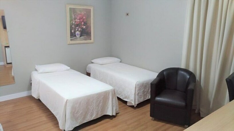 Imagen de la habitación del Hotel Muchiutt Park. Foto 28