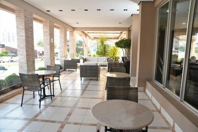 Imagen de los interiores del Hotel Muchiutt Park. Foto 37