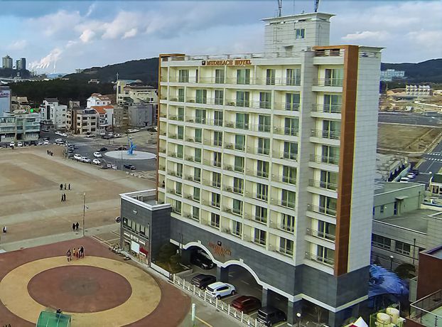 Imagen general del Hotel Mud Beach. Foto 2