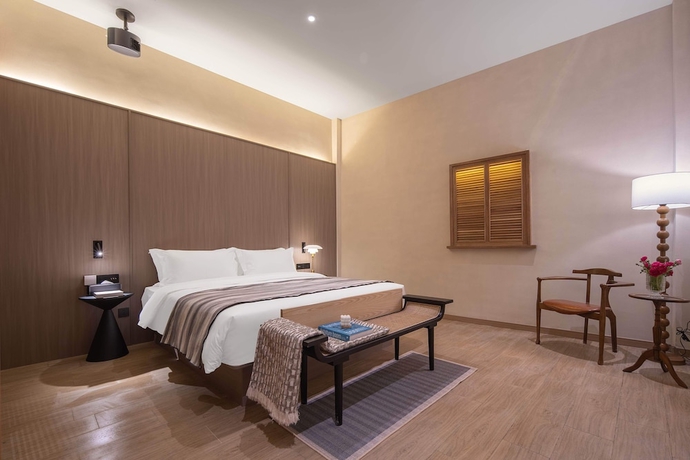 Imagen de la habitación del Hotel Mudita City. Foto 15