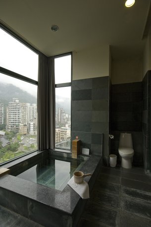 Imagen de la habitación del Hotel Muen Hot Spring. Foto 4