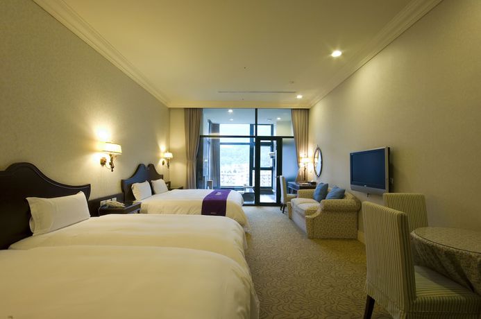 Imagen de la habitación del Hotel Muen Hot Spring. Foto 9