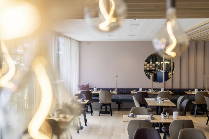 Imagen de los interiores del Hotel Muenchwilen. Foto 18