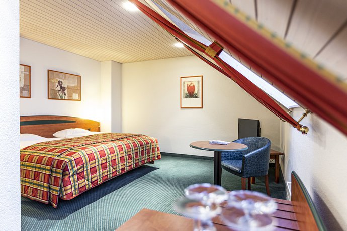 Imagen de la habitación del Hotel Muenchwilen. Foto 10