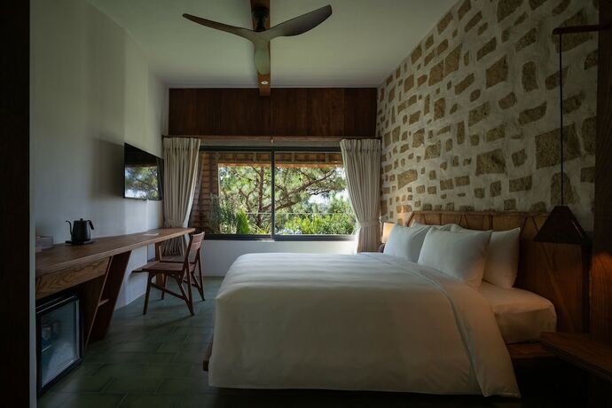 Imagen de la habitación del Hotel M&ugrave;a Dalat Wellness. Foto 11