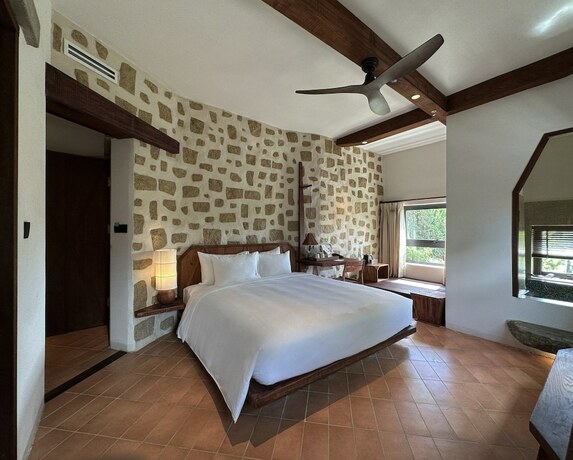 Imagen de la habitación del Hotel M&ugrave;a Dalat Wellness. Foto 12