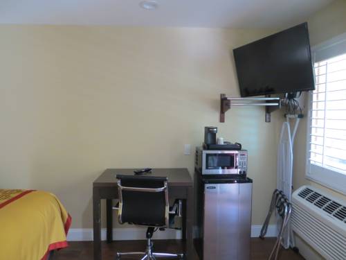 Imagen de la habitación del Hotel Muir Woods Lodge. Foto 2