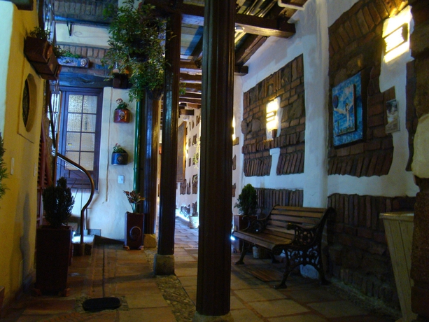 Imagen de los interiores del Hotel Muisca. Foto 15