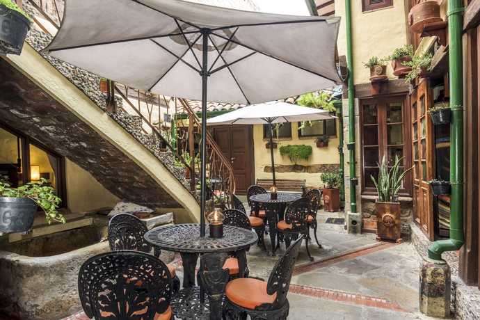 Imagen de los exteriores del Hotel Muisca. Foto 12