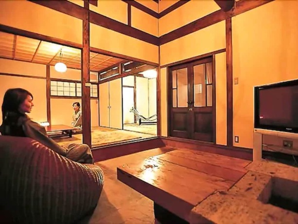Imagen de la habitación del Hotel Mujinzo. Foto 15