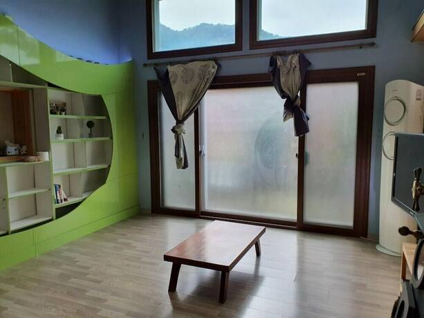 Imagen de la habitación del Hotel Muju Caravan Pesnion. Foto 11