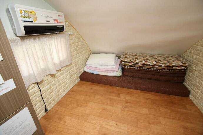 Imagen de la habitación del Hotel Muju Caravan Pesnion. Foto 15